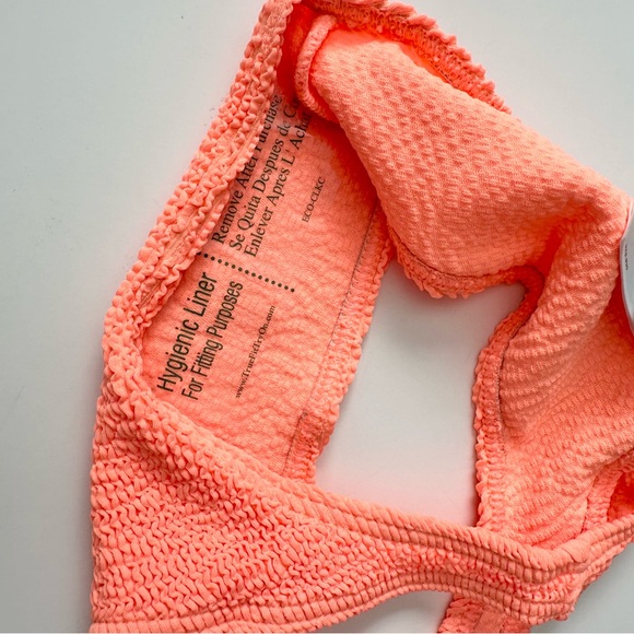 NWT Bond Eye Sasha Top & Scene Bikini Set One Size - Picture 11 of 12